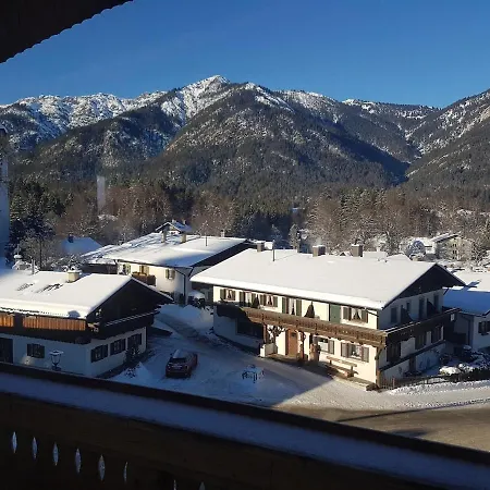 Spacious Top Floor 4Br Apartment - Private Jacuzzi And Sauna * Grainau