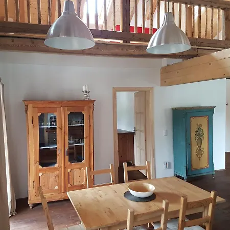 Spacious Top Floor 4Br Apartment - Private Jacuzzi And Sauna Apartment *